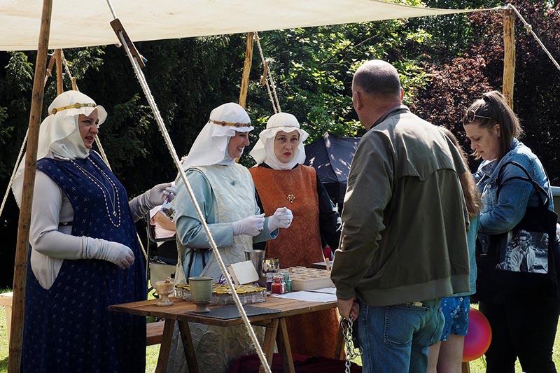 Ceddesfeld Hall Events